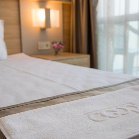 Hotel Coop - Kiten Китен Экстерьер фото